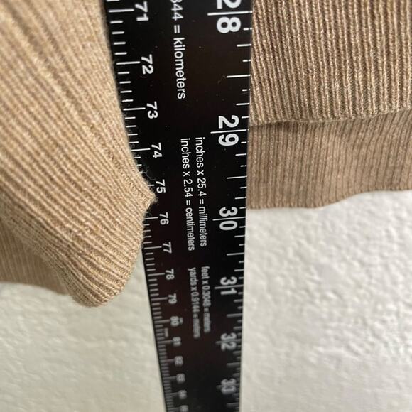 Old Navy Mens Sweater Size L Light Brown Long Sleeve V-Neck Pullover Casual - Picture 5 of 15